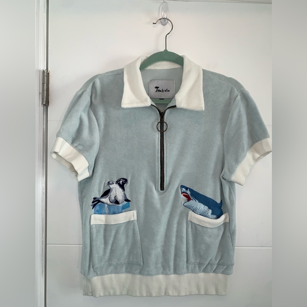 Tombolo Ménage-à-Gnaw’ Cabana Terry Cloth Shirt Blue Embroidered shark Men’s XS - Picture 3 of 7